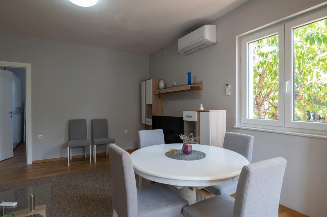 Modern Apartment Edda - Quiet Area - Close To Old Town And Beaches Zára Kültér fotó